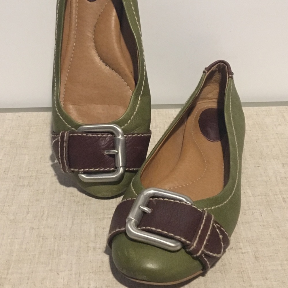 FOSSIL FLATS- Green - Picture 2 of 5
